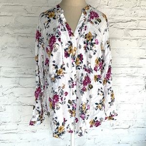 Torrid blouse long sleeve floral print white pink Plus size 0